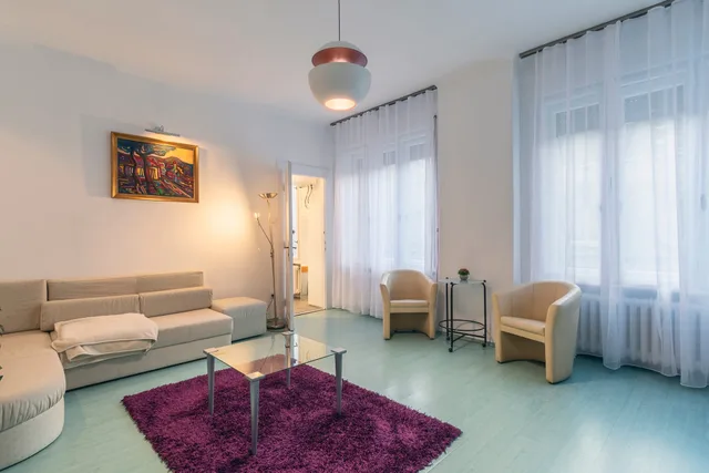 V. kerület, Pilvax köz – 47 m²-es lakás (eladó)